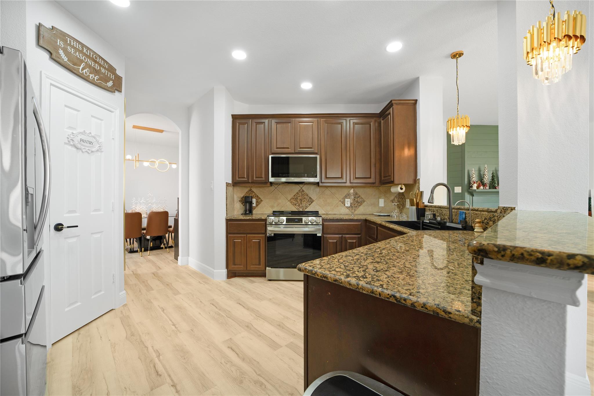 3032 Prairie Blf, Seguin, TX 78155