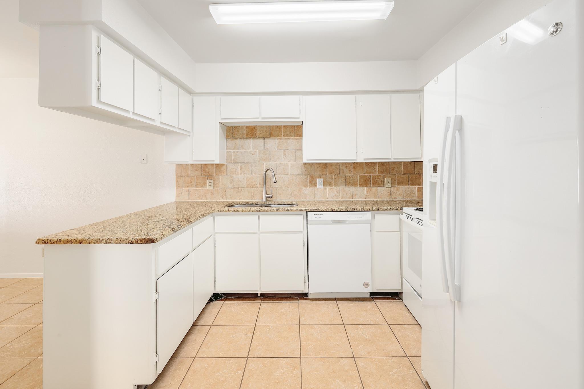 316/318 Highland Estates Dr, Round Rock, TX 78664