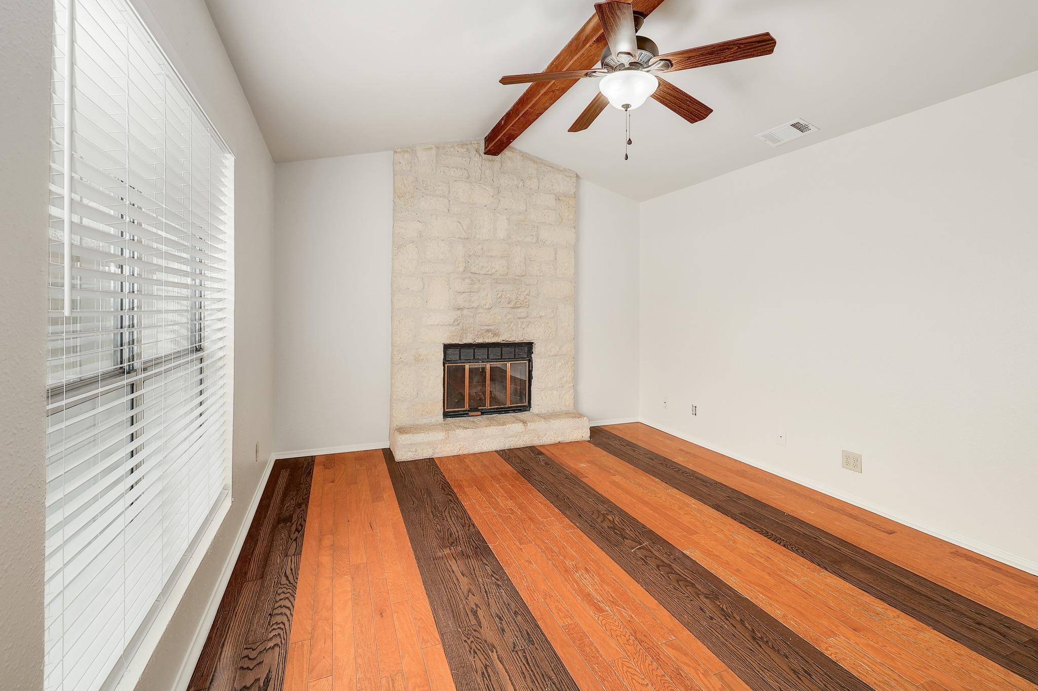 316/318 Highland Estates Dr, Round Rock, TX 78664