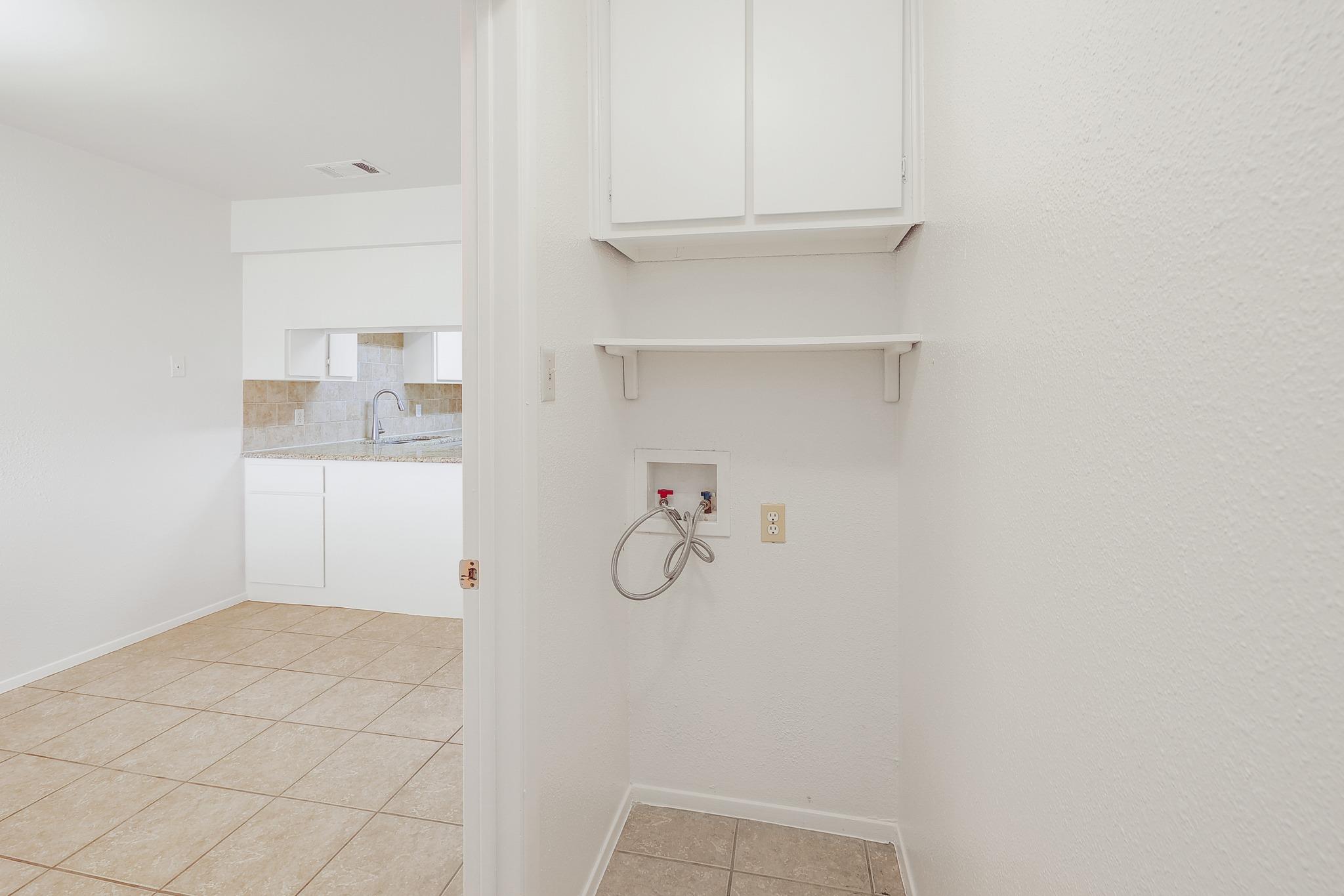 316/318 Highland Estates Dr, Round Rock, TX 78664