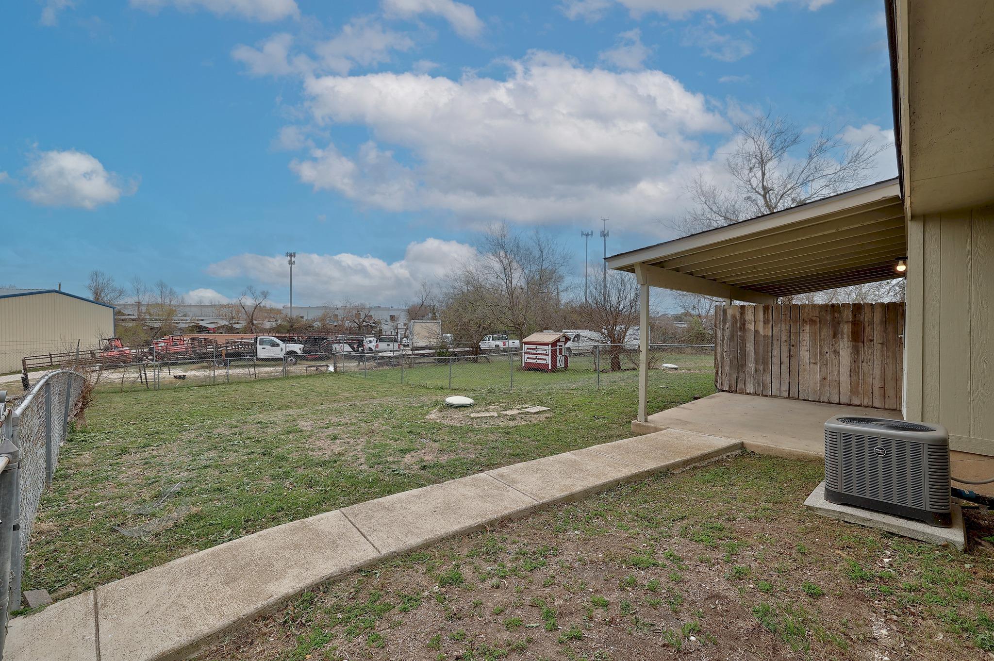 316/318 Highland Estates Dr, Round Rock, TX 78664