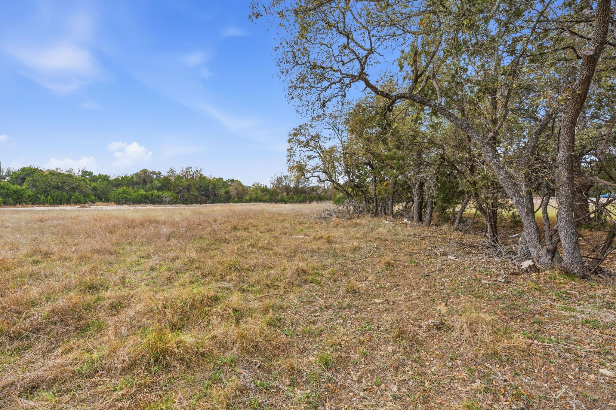 226 Lake Pettit Dr Dr, Canyon Lake, TX 78133