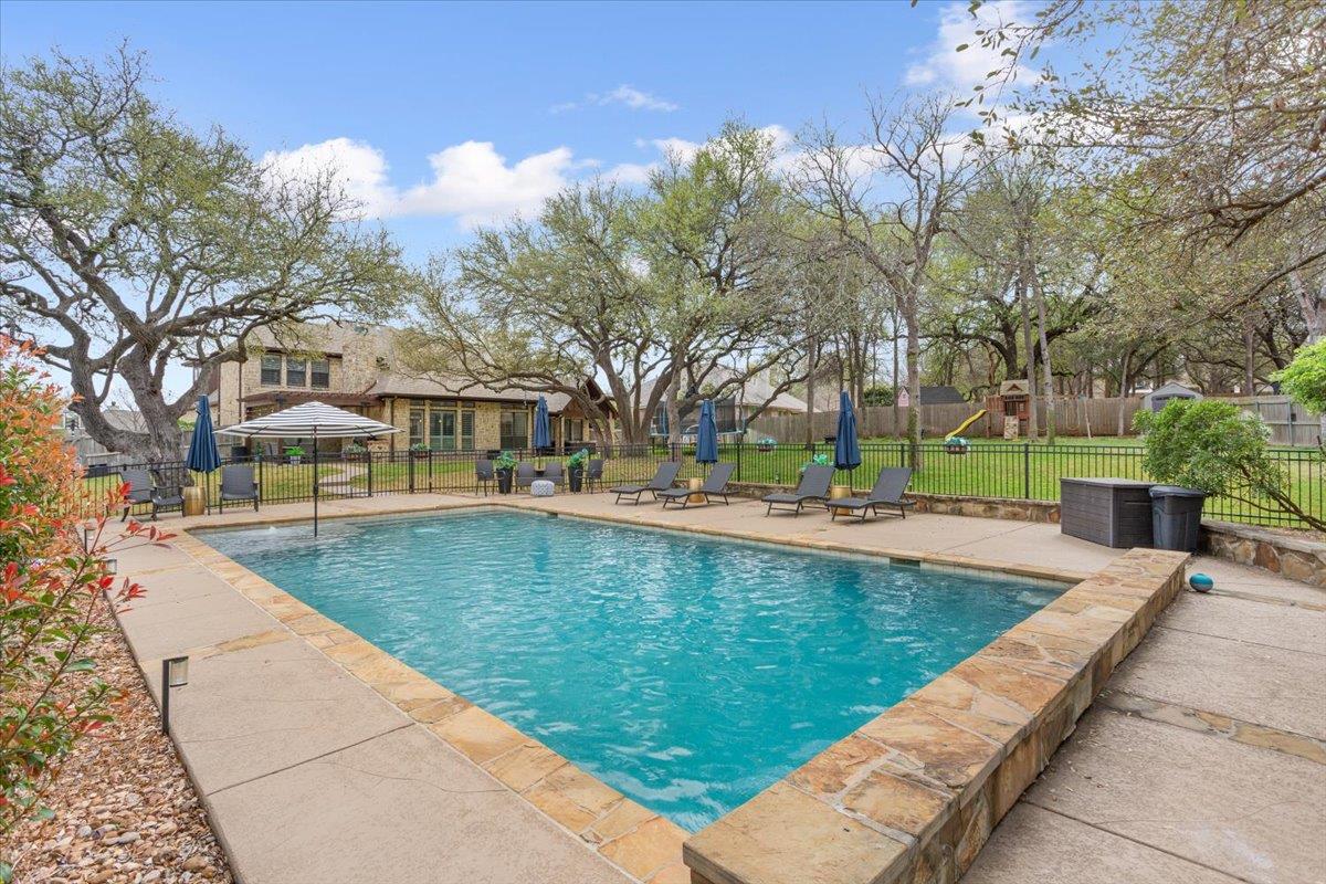 2205 High View Dr, Belton, TX 76513