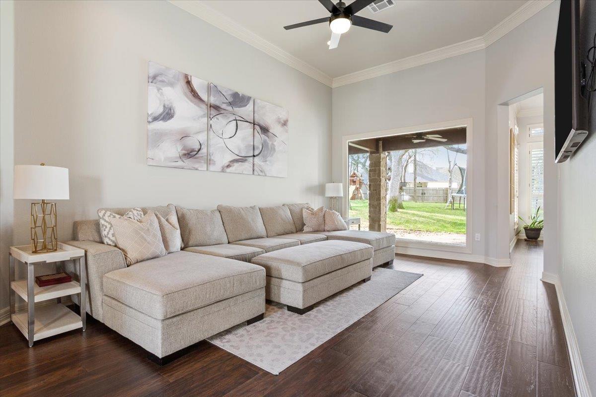 2205 High View Dr, Belton, TX 76513