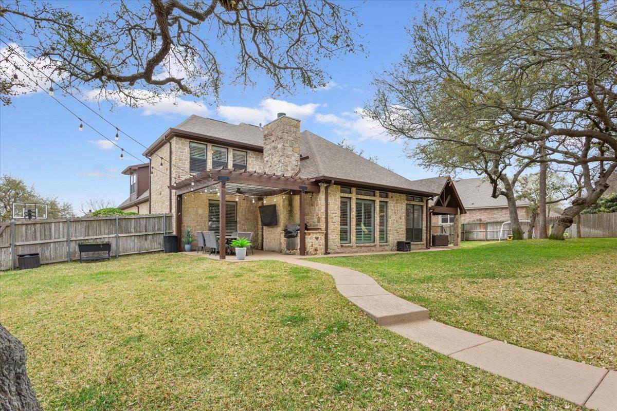 2205 High View Dr, Belton, TX 76513