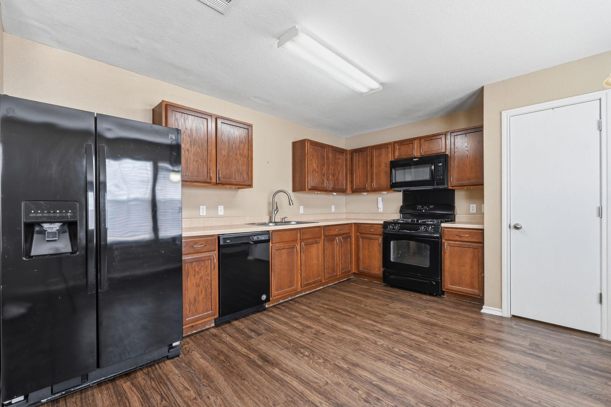 157 Pebble Creek Ln, Buda, TX 78610