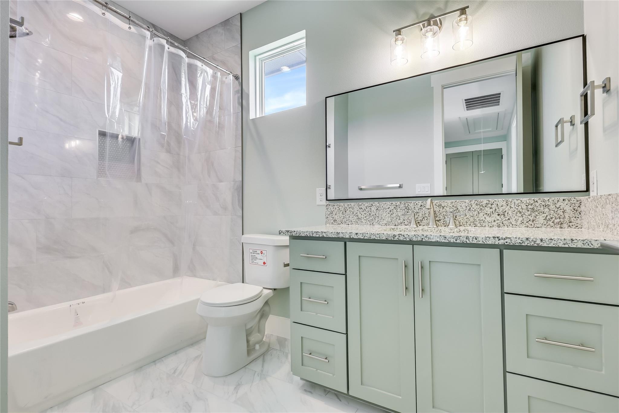 20502 Bonanza St # 2, Lago Vista, TX 78645