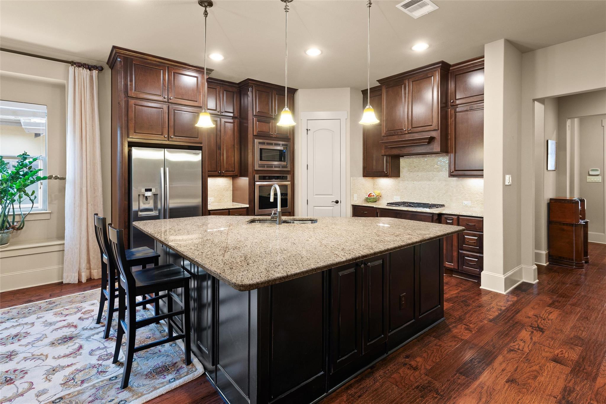 8512 Etienne Cv, Austin, TX 78759