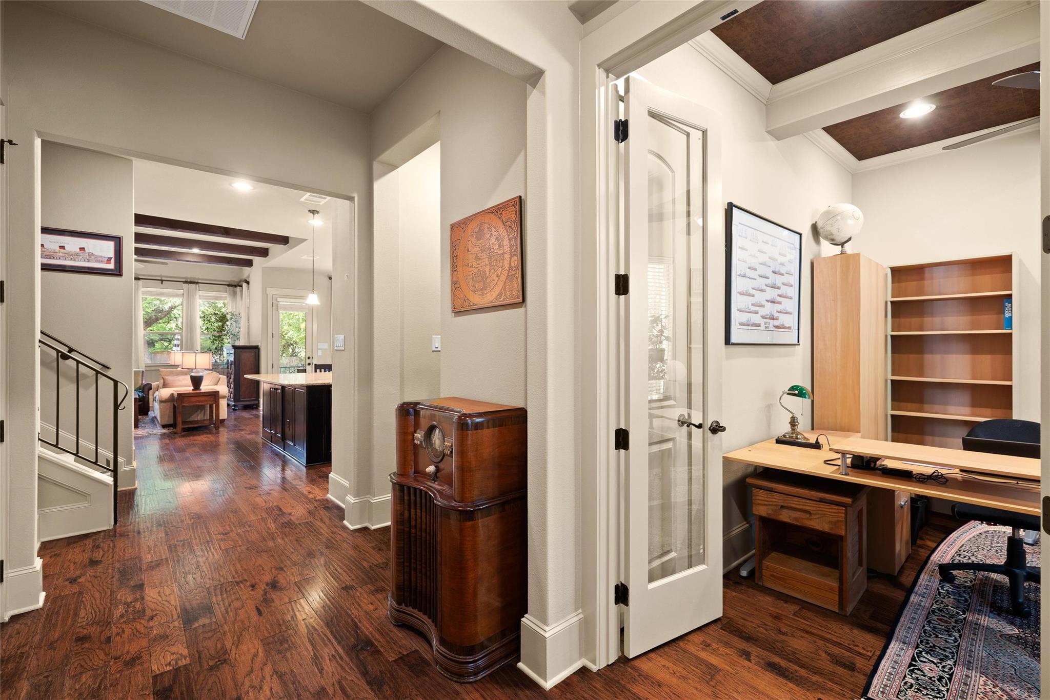 8512 Etienne Cv, Austin, TX 78759