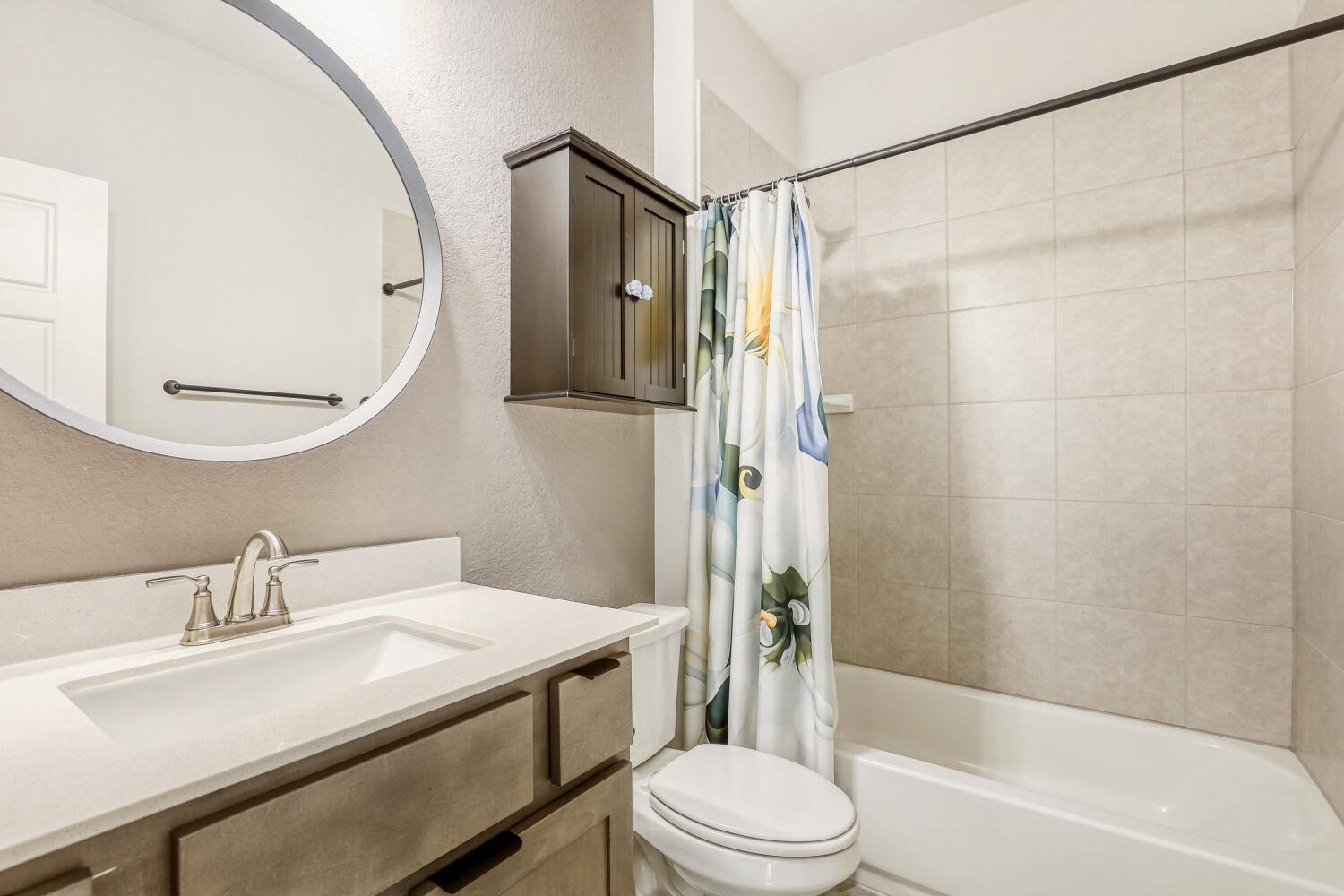 121 University Lands Dr, Liberty Hill, TX 78642