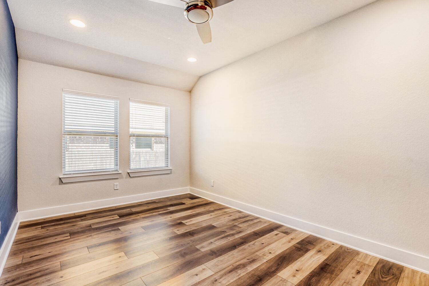 121 University Lands Dr, Liberty Hill, TX 78642