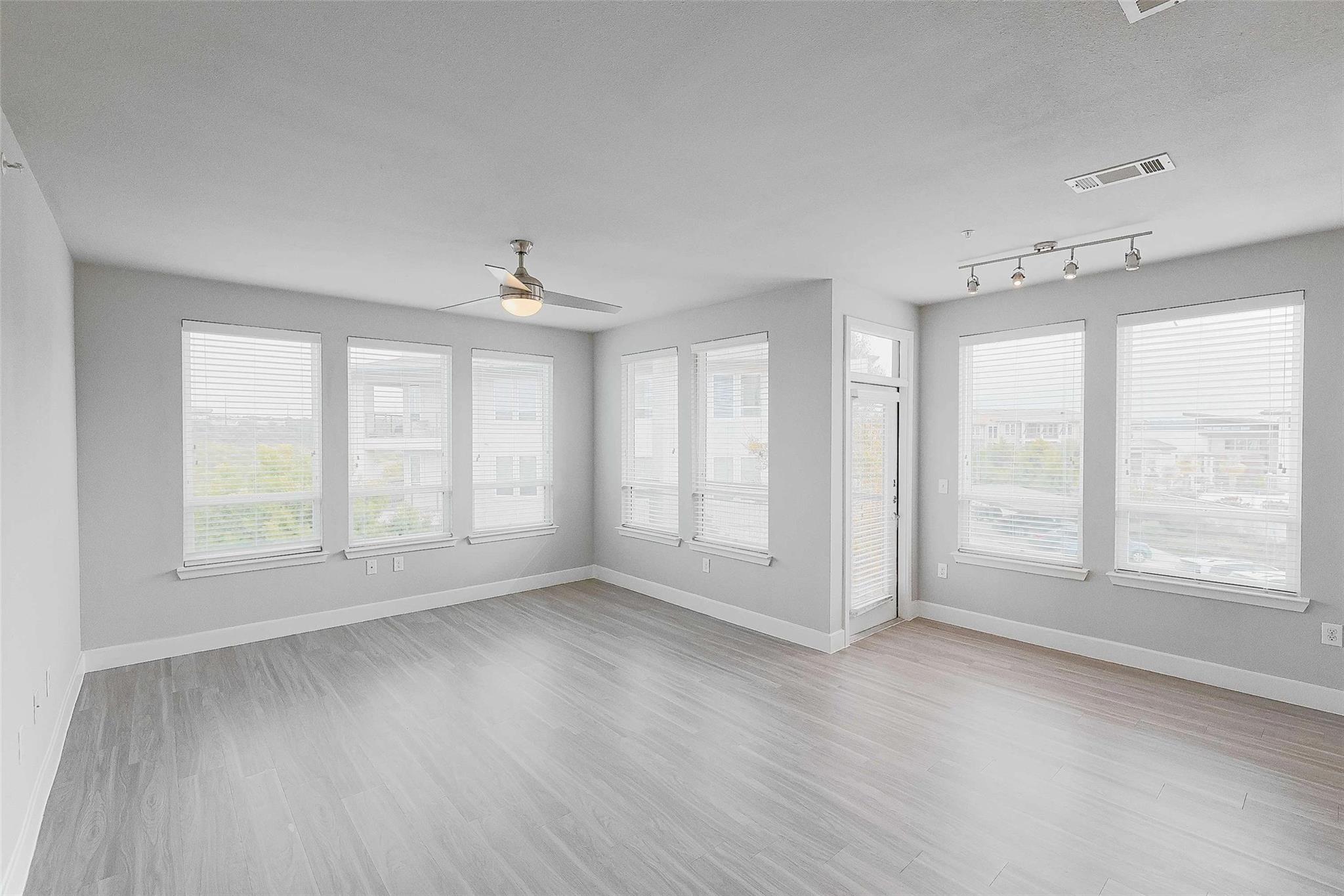 4800 Steiner Ranch Blvd # 14-206, Austin, TX 78732