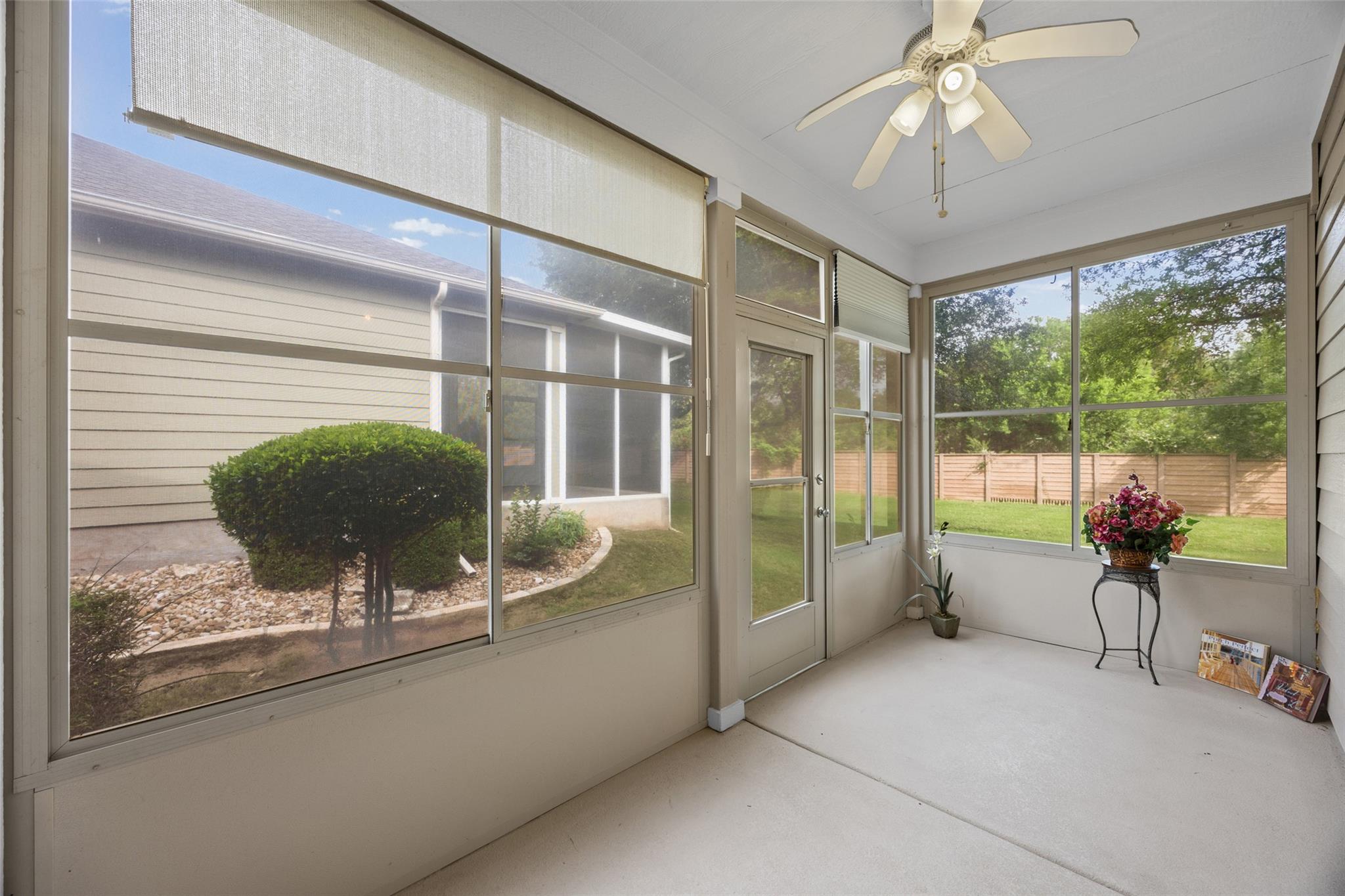 317 Essex Ln, Georgetown, TX 78633