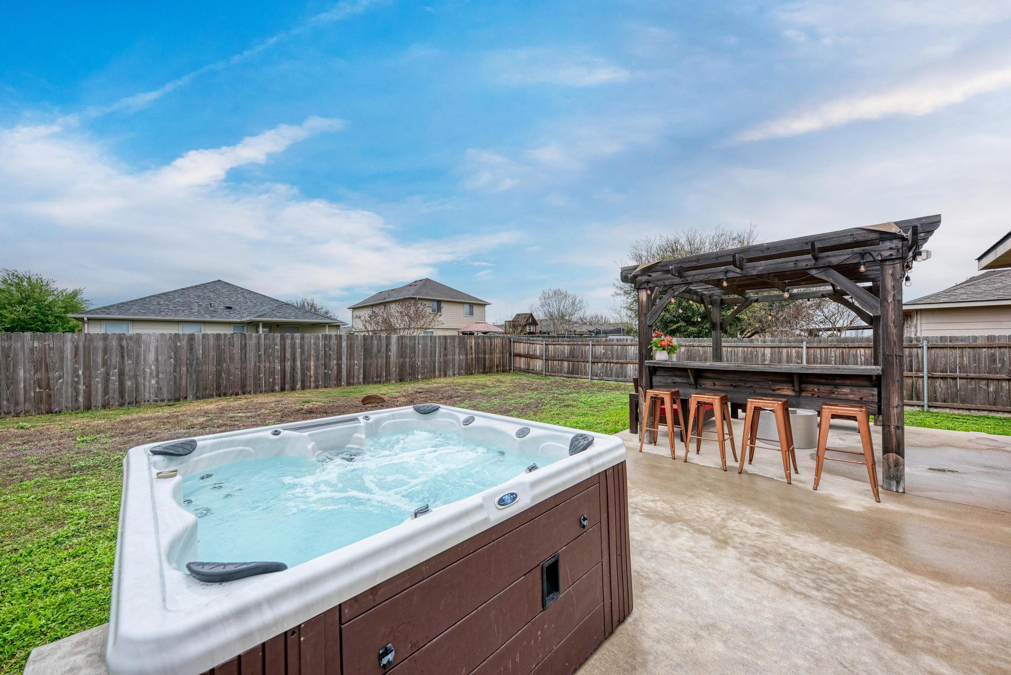 115 Camellia Dr, Hutto, TX 78634