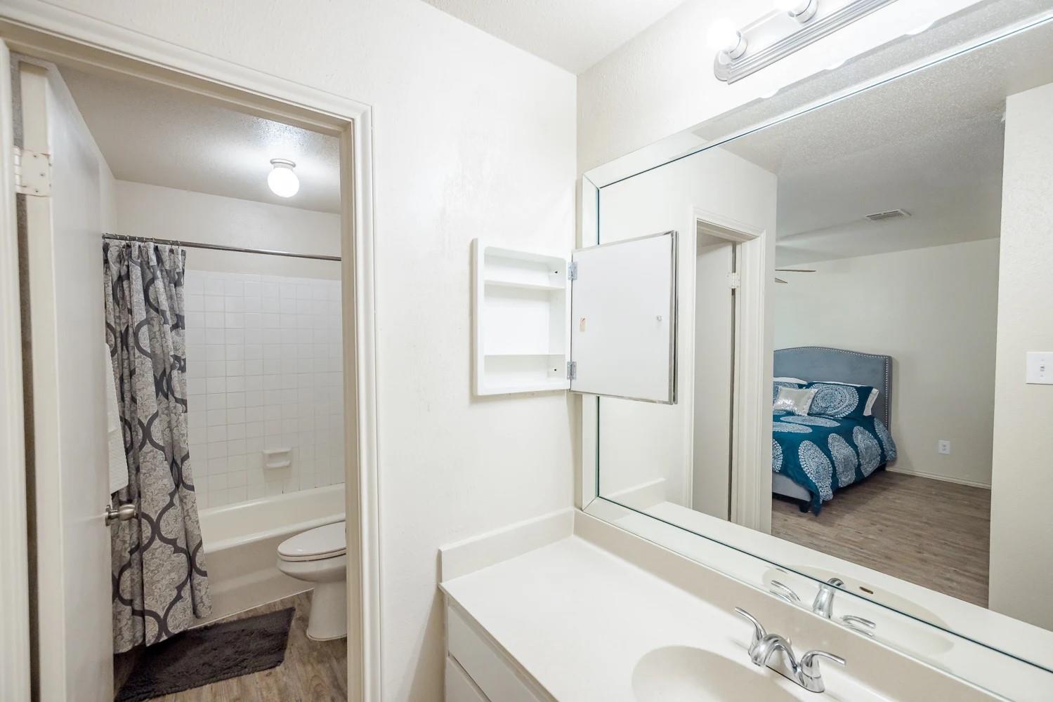 10401 N Lamar Blvd # B201, Austin, TX 78753