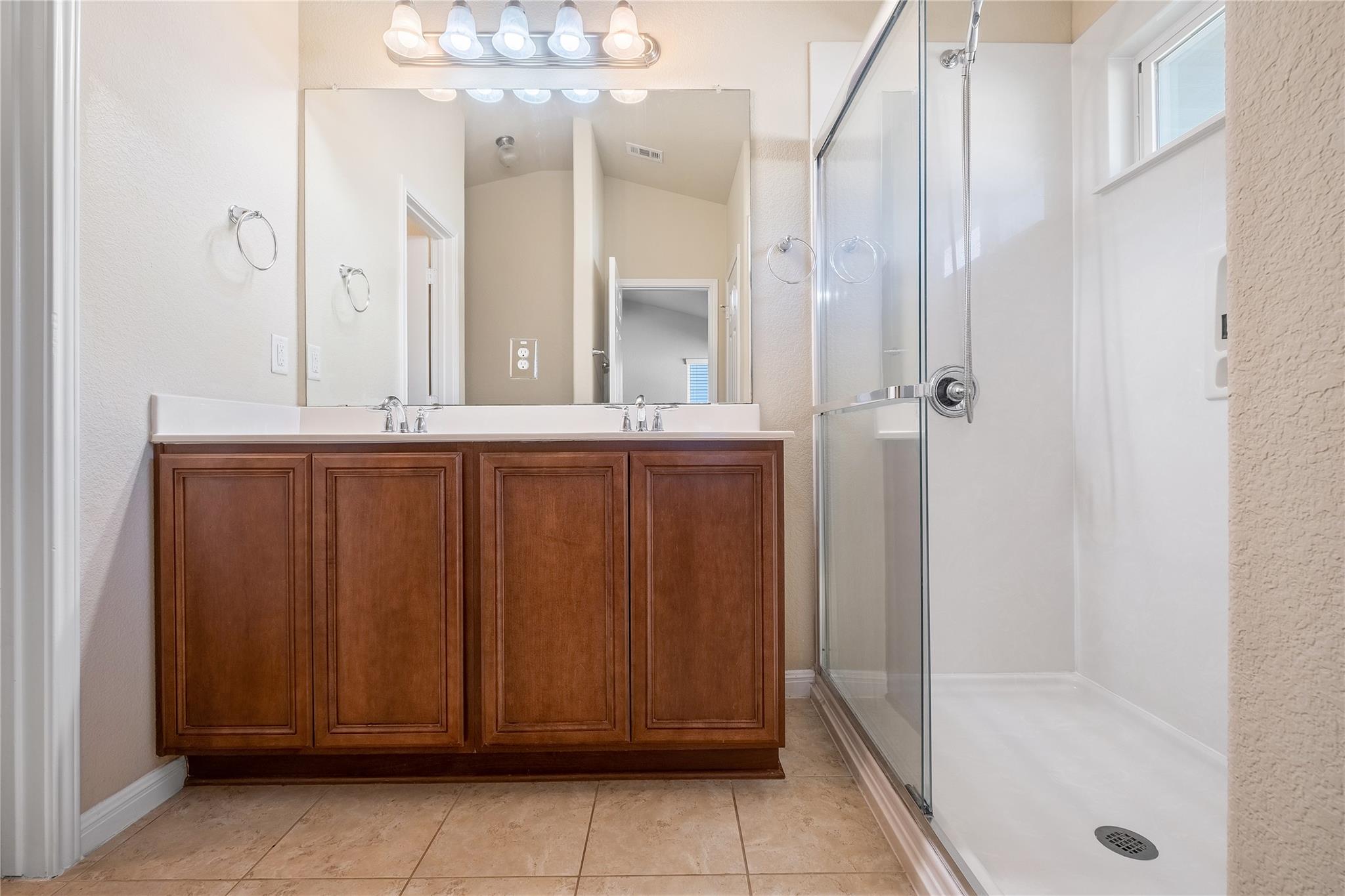 708 Niobrara River Dr, Pflugerville, TX 78660