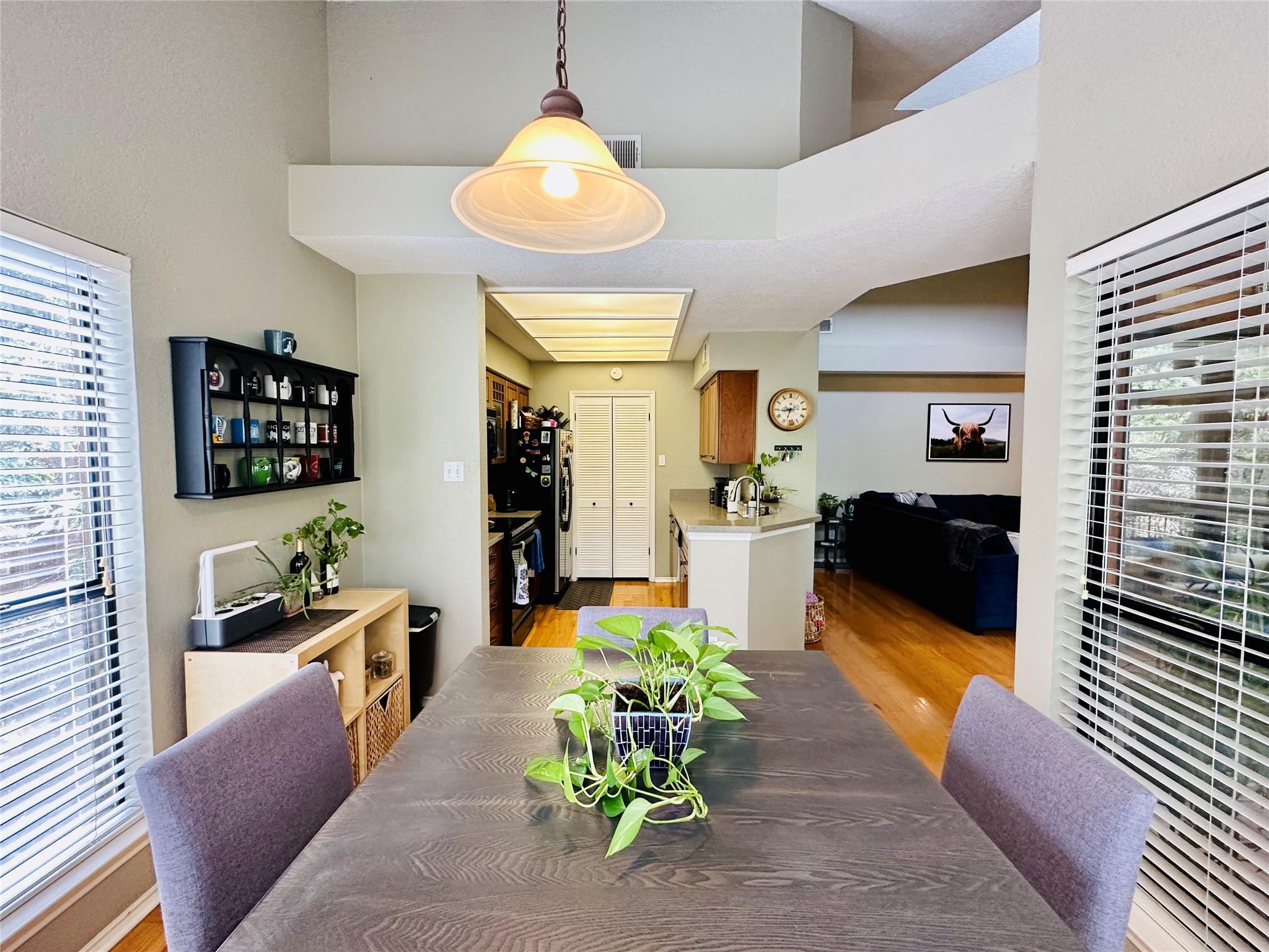 4711 Spicewood Springs Rd # 2-212, Austin, TX 78759