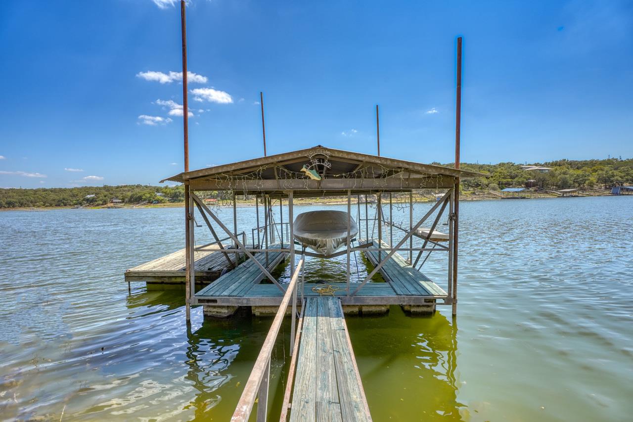 1013 Council St, Burnet, TX 78611