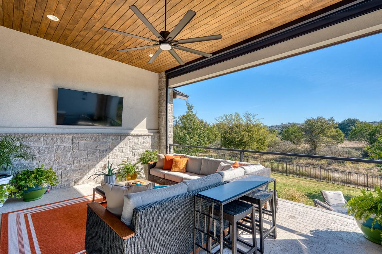 202 Azalea Loop, Horseshoe Bay, TX 78657