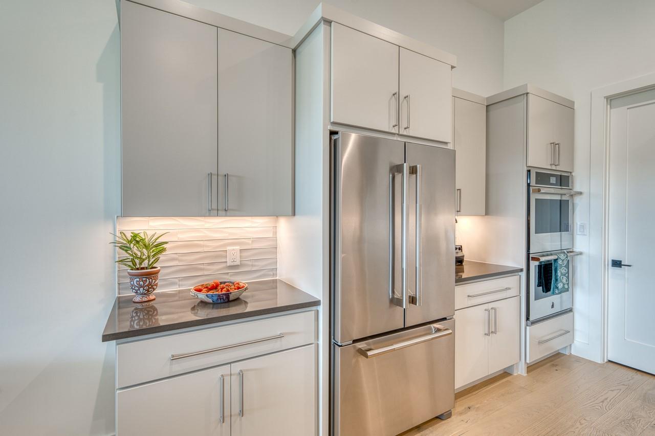 202 Azalea Loop, Horseshoe Bay, TX 78657