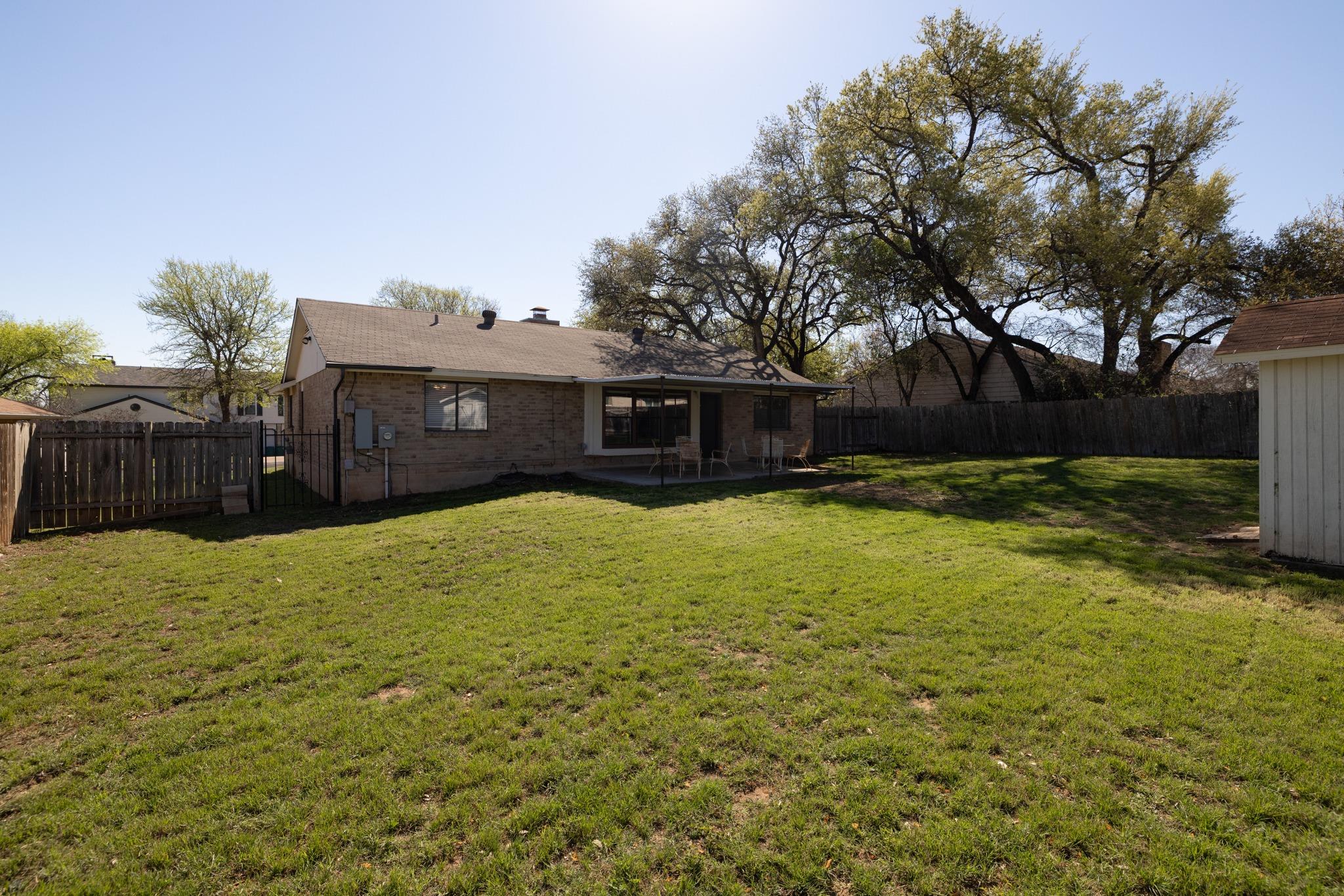 1101 Huntridge Dr, Austin, TX 78758