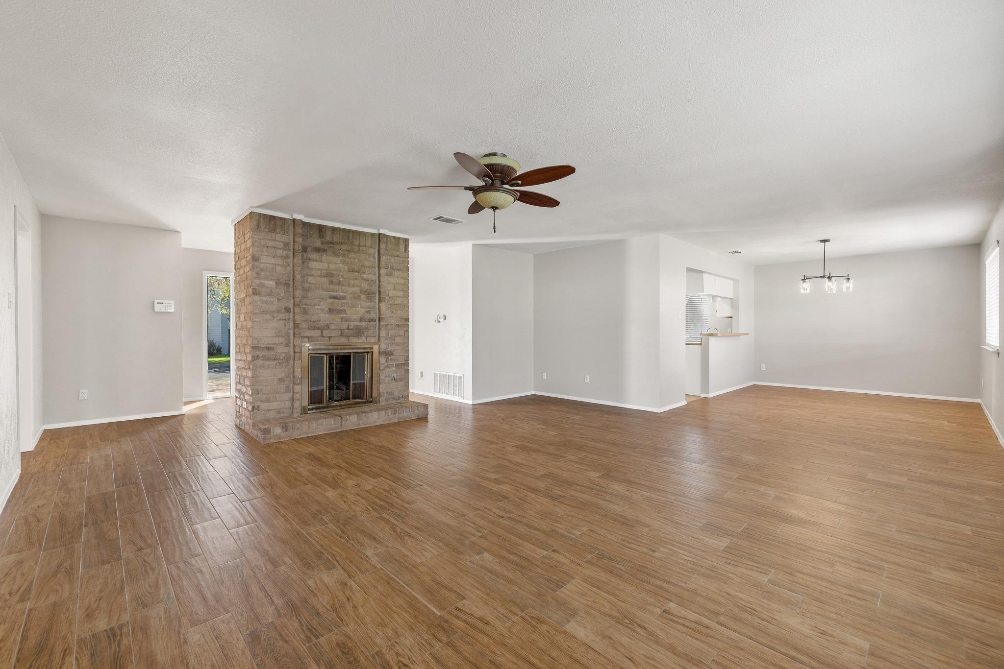 1101 Huntridge Dr, Austin, TX 78758