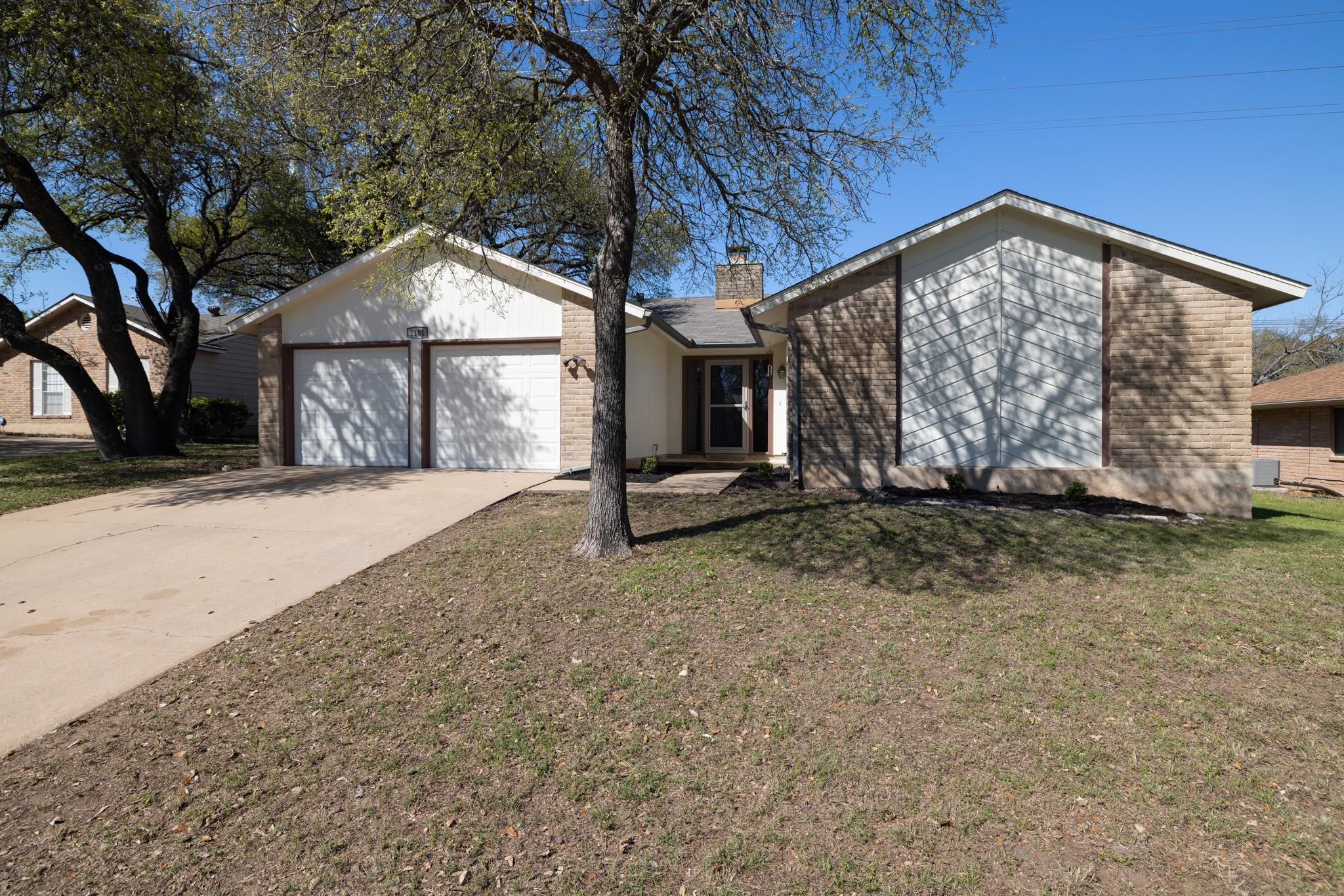 1101 Huntridge Dr, Austin, TX 78758