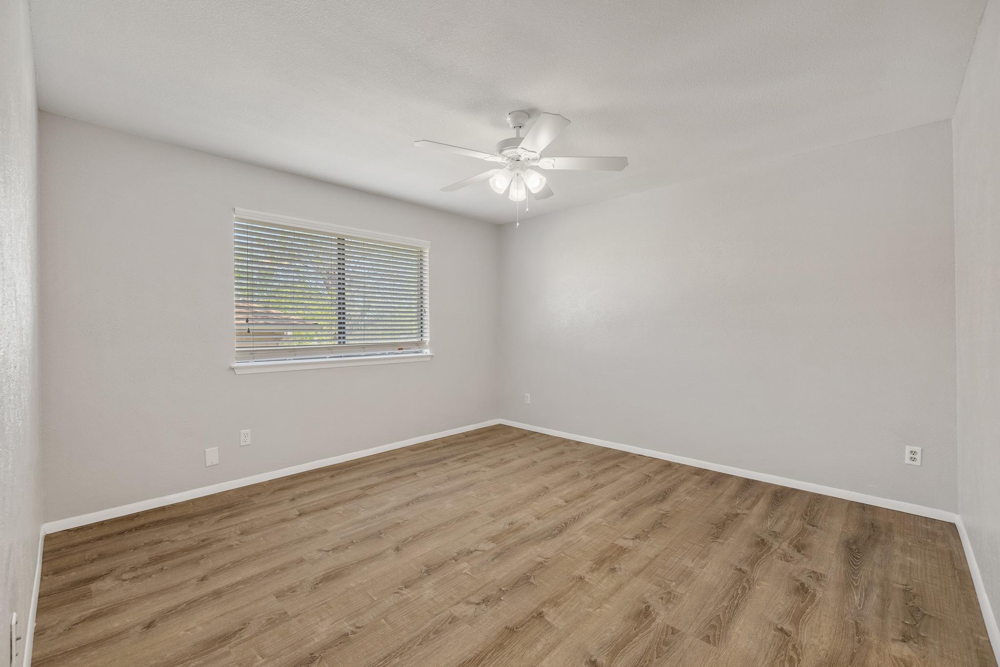 1101 Huntridge Dr, Austin, TX 78758