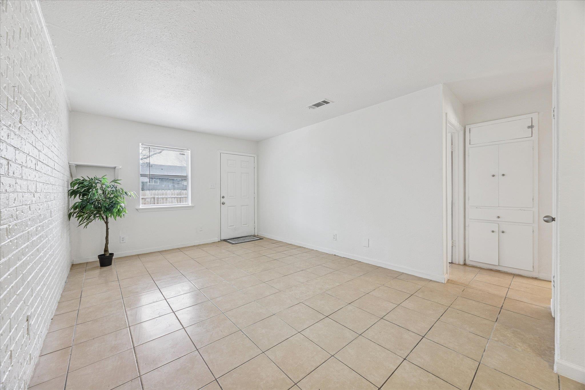 8212 Sam Rayburn Dr # 2, Austin, TX 78753