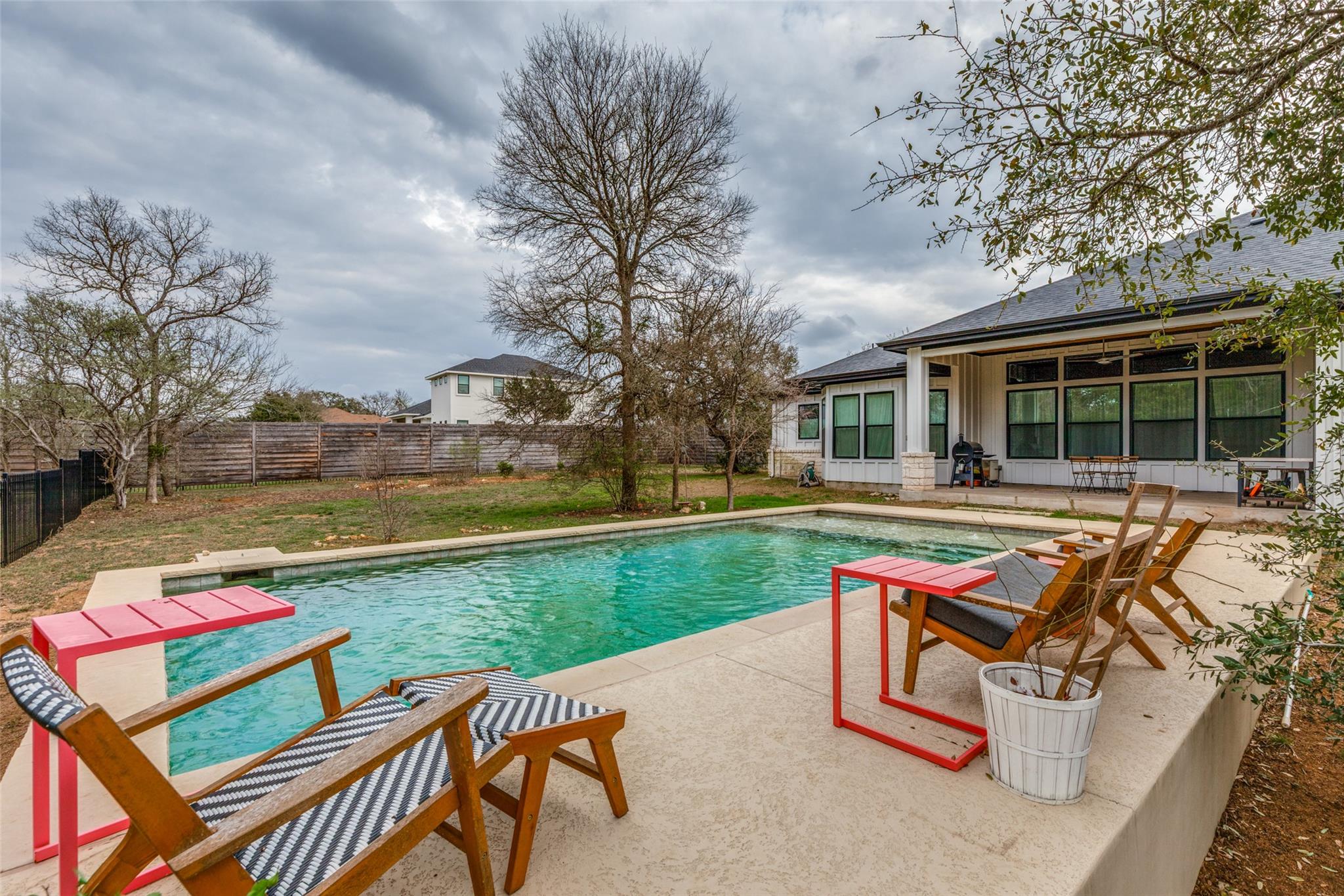 410 Woodland Oaks Trl, Buda, TX 78610