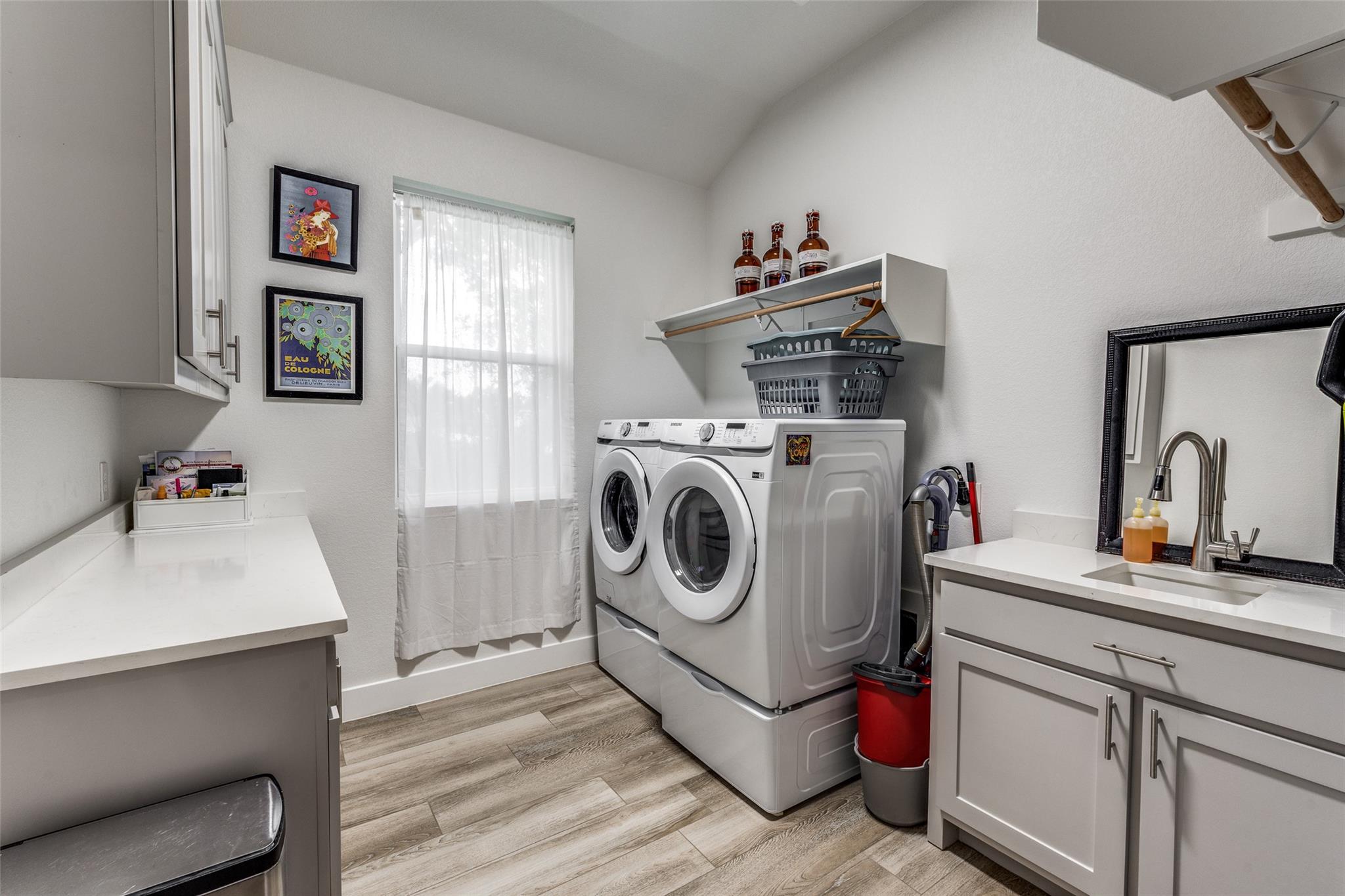 410 Woodland Oaks Trl, Buda, TX 78610