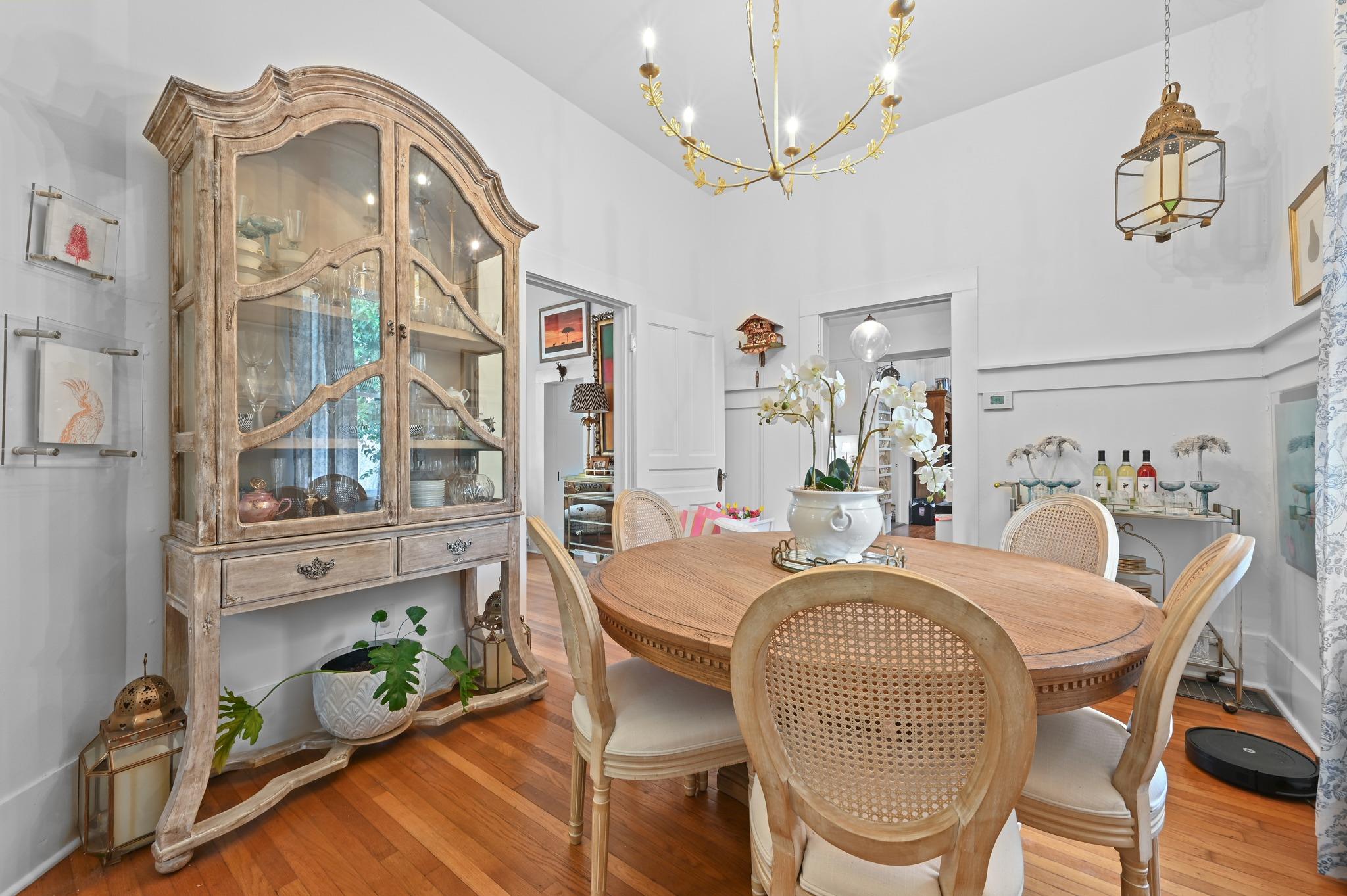 221 N Johnson Ave, San Marcos, TX 78666