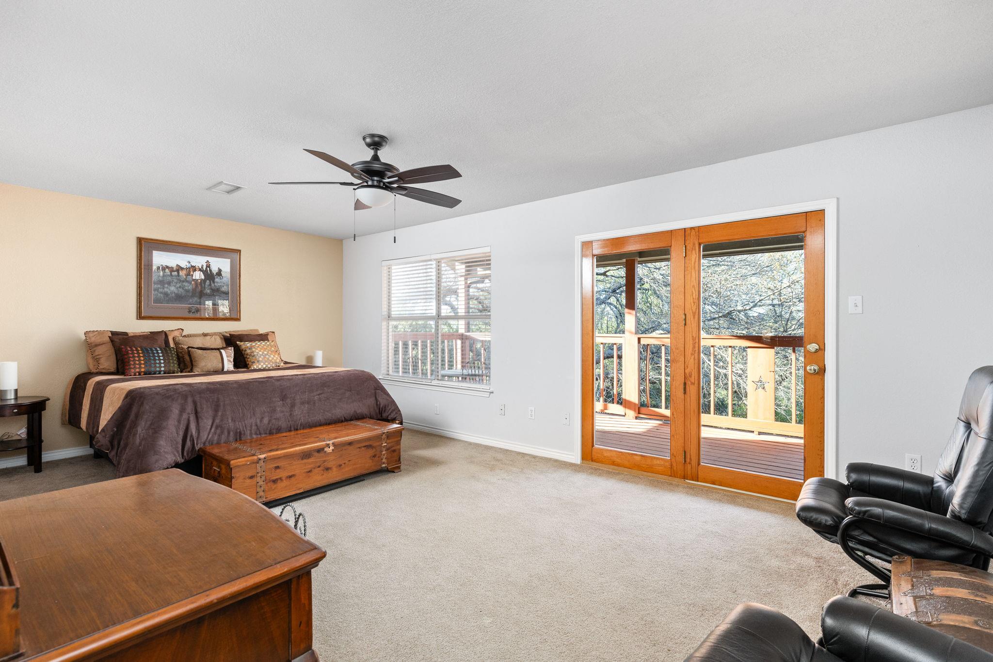 2706 Tradewind Dr, Spicewood, TX 78669