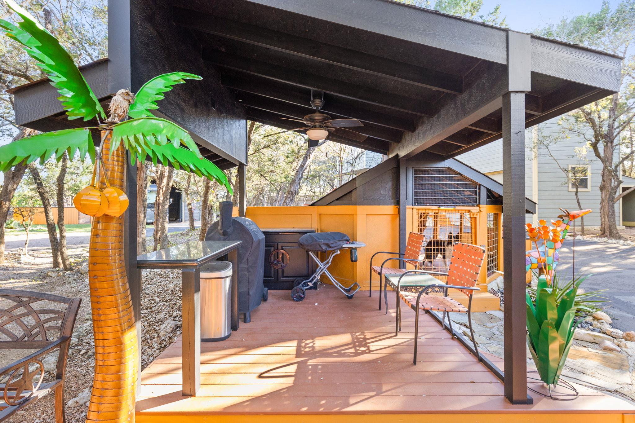 2706 Tradewind Dr, Spicewood, TX 78669