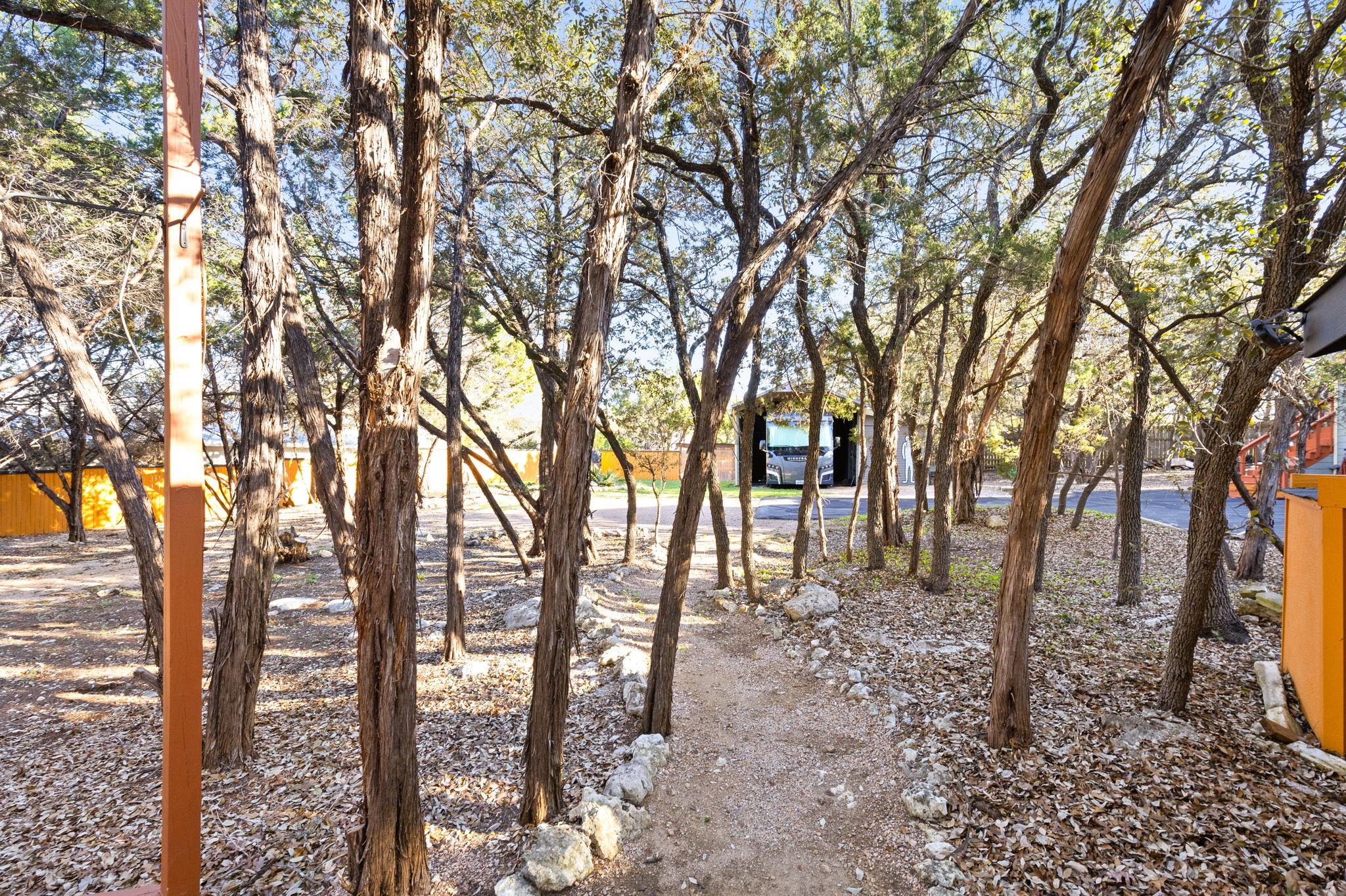 2706 Tradewind Dr, Spicewood, TX 78669