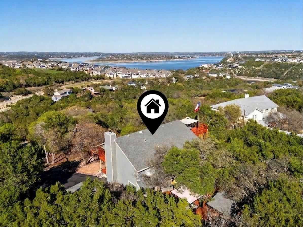 2706 Tradewind Dr, Spicewood, TX 78669