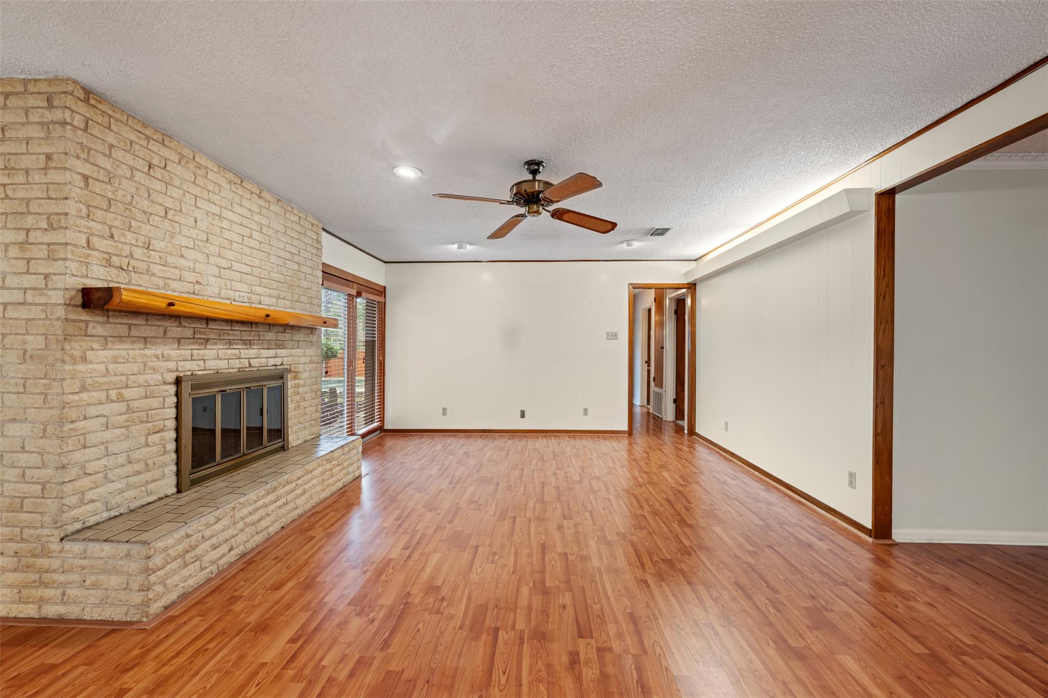 8709 Honeysuckle Trl, Austin, TX 78759