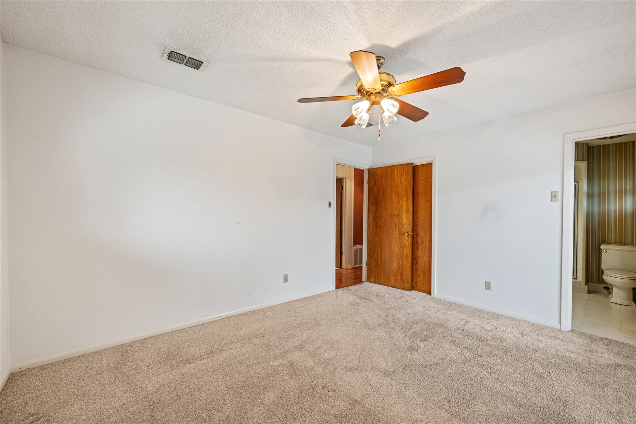 8709 Honeysuckle Trl, Austin, TX 78759