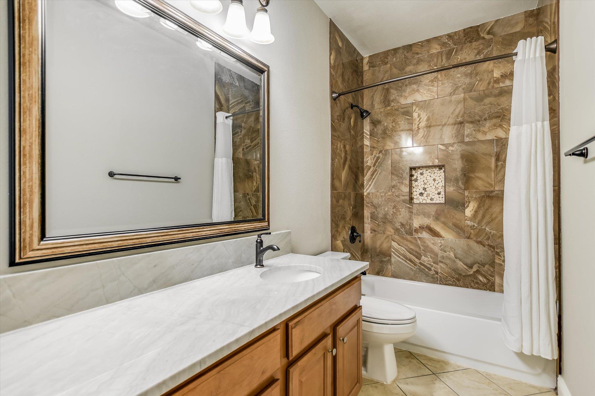 14316 Broadwinged Hawk Dr, Austin, TX 78738