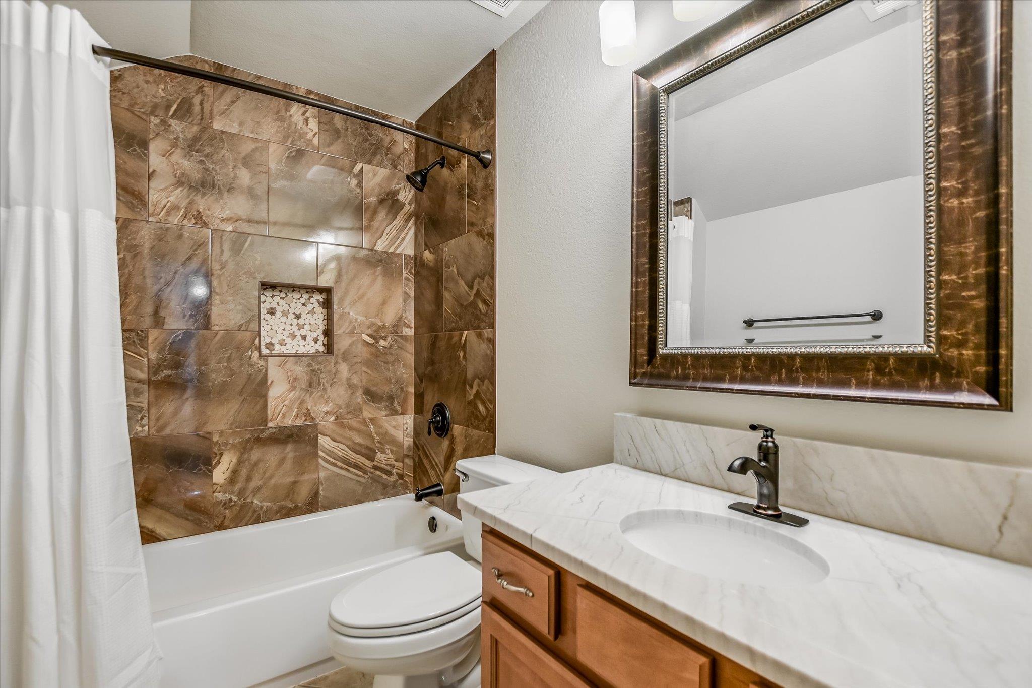 14316 Broadwinged Hawk Dr, Austin, TX 78738