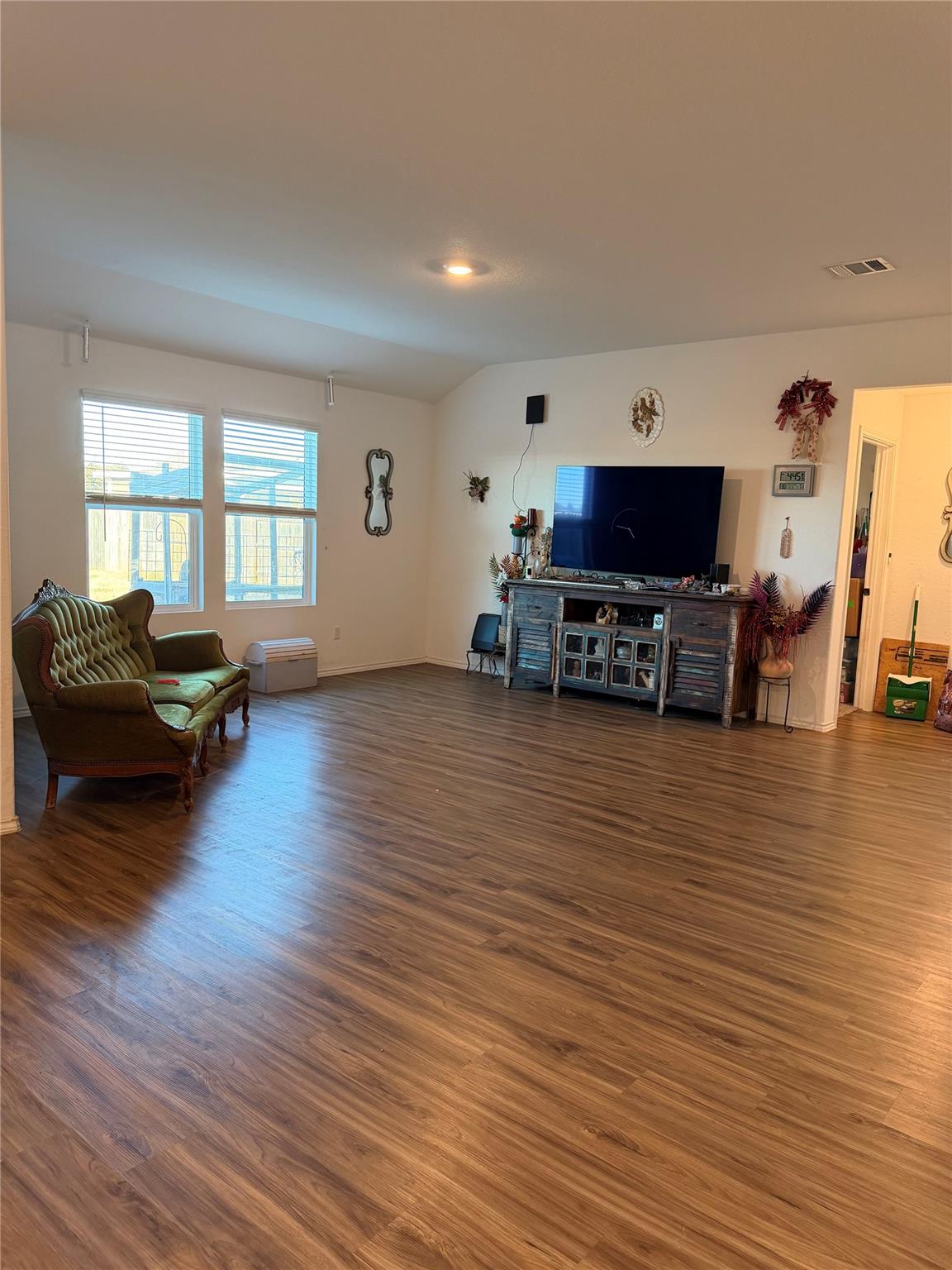 108 Esparza Dr, Bastrop, TX 78602