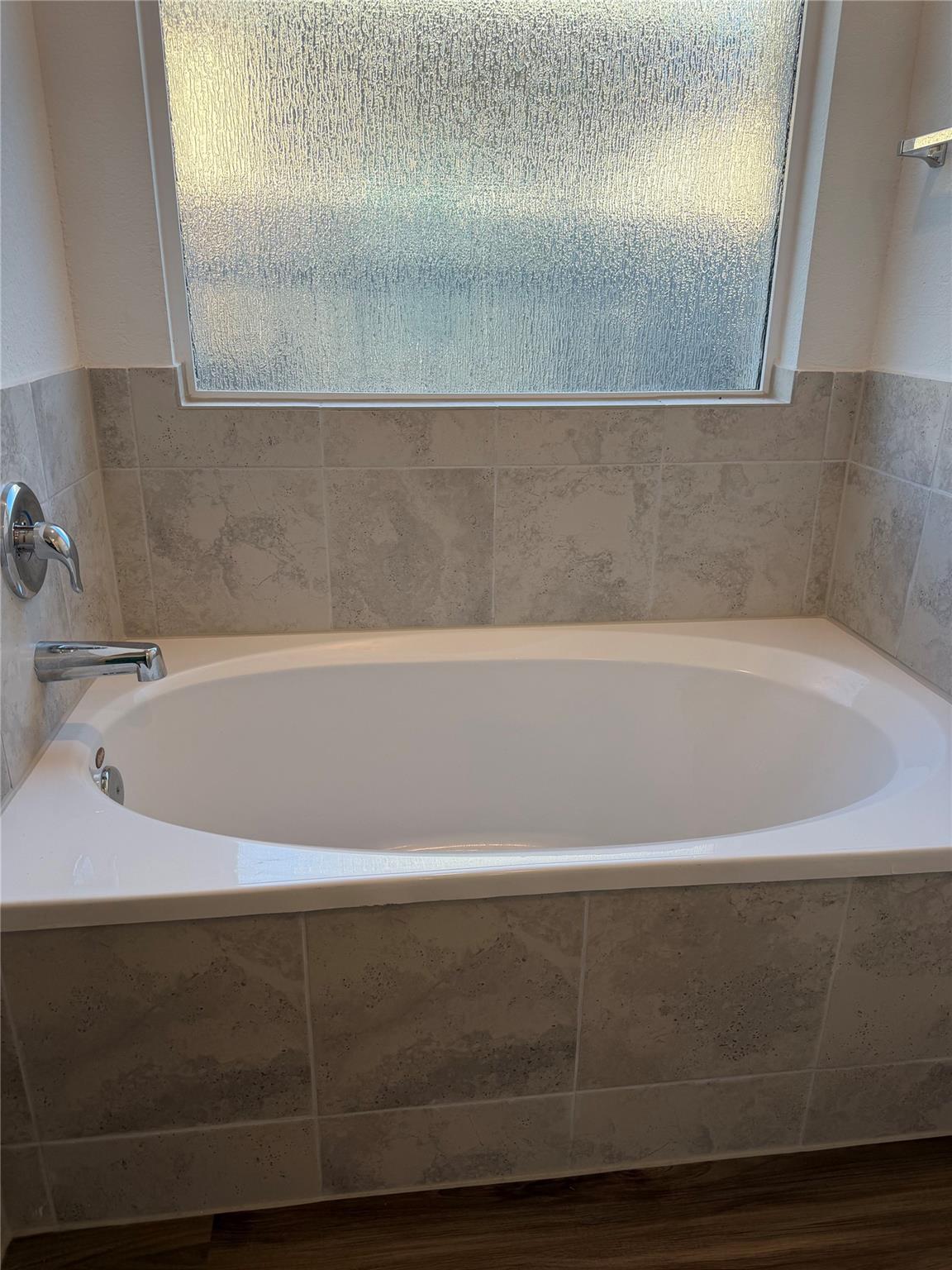 108 Esparza Dr, Bastrop, TX 78602