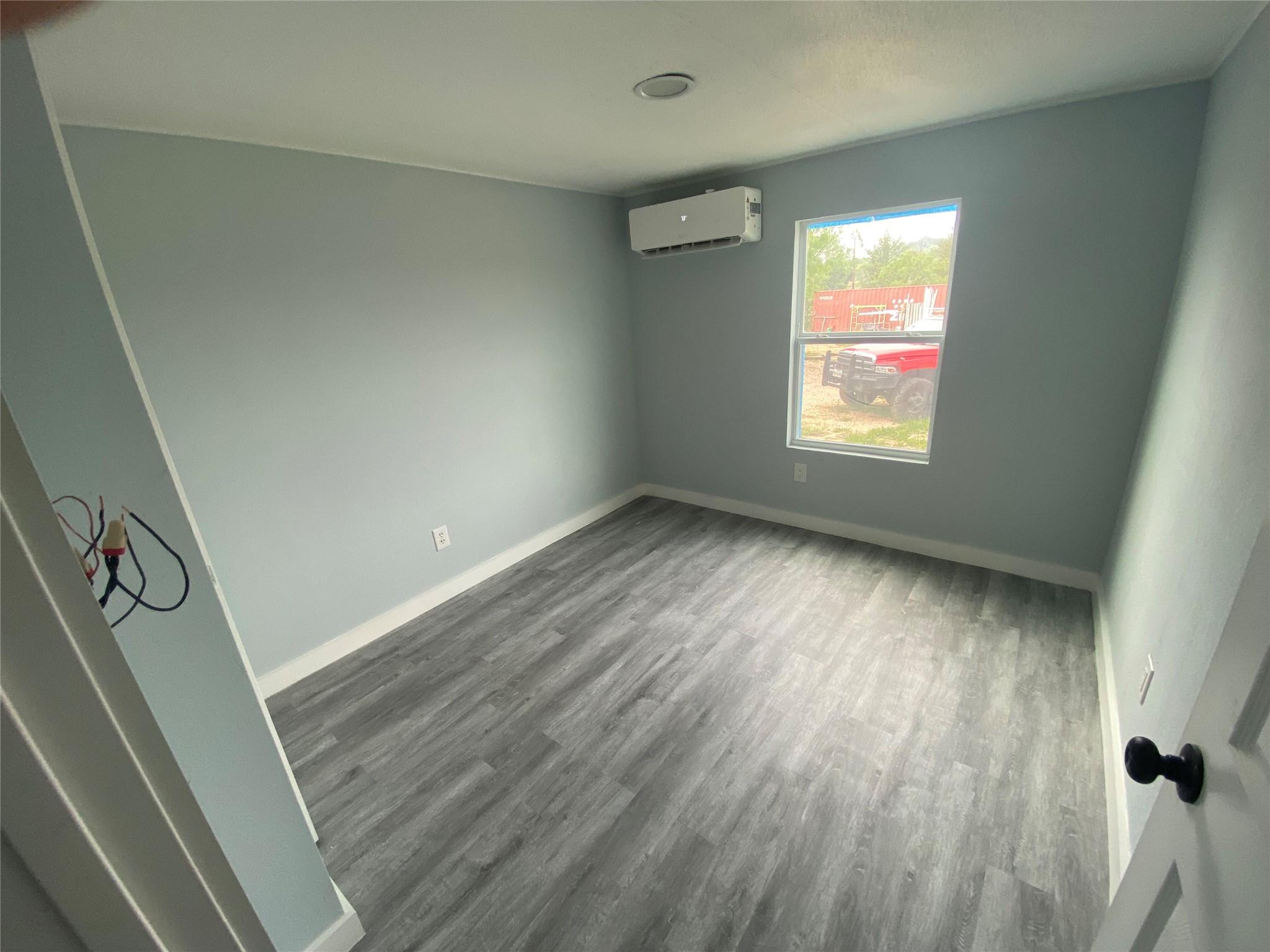 271 Cottonwood Trl, Maxwell, TX 78656