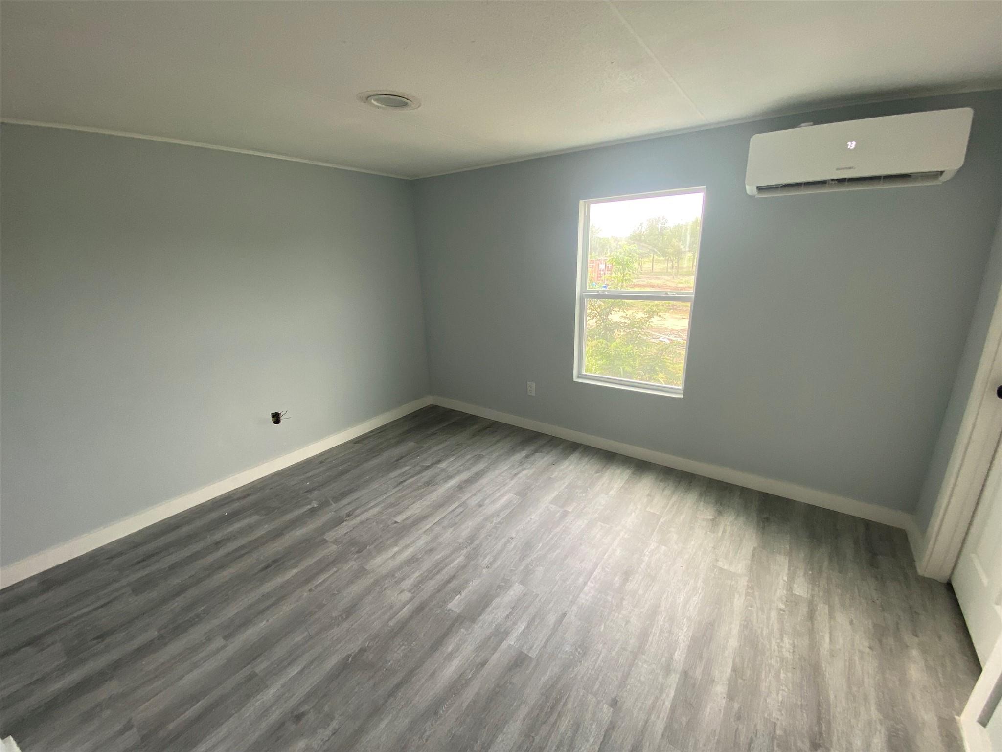 271 Cottonwood Trl, Maxwell, TX 78656