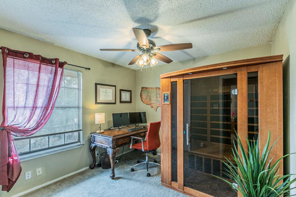 302 S Mount Rushmore Dr, Cedar Park, TX 78613