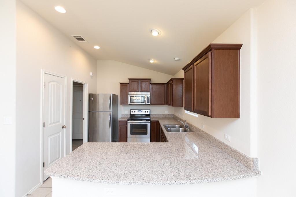 19325 Stokes Ln, Pflugerville, TX 78660