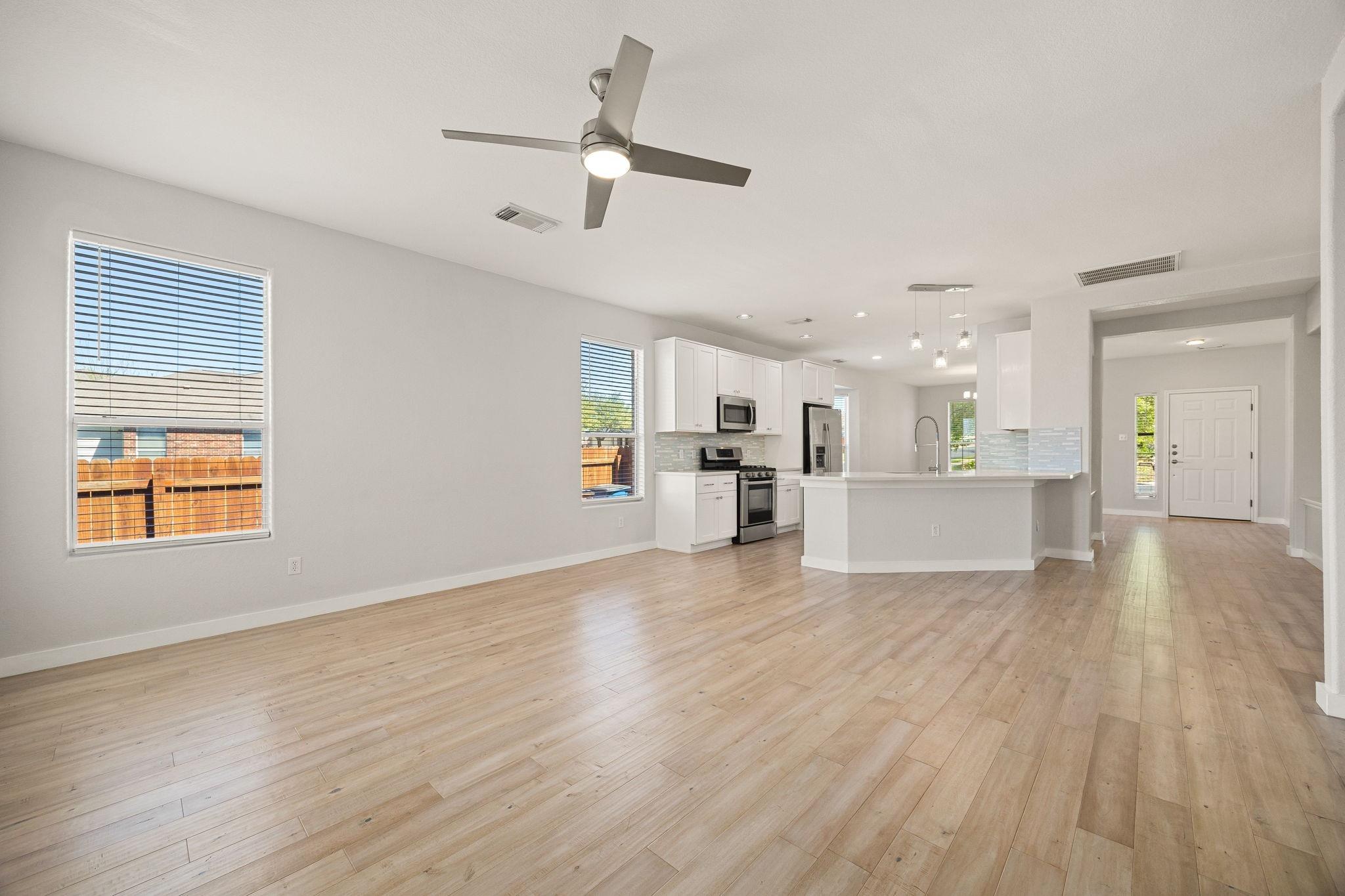 2001 Shaker Trl, Austin, TX 78754