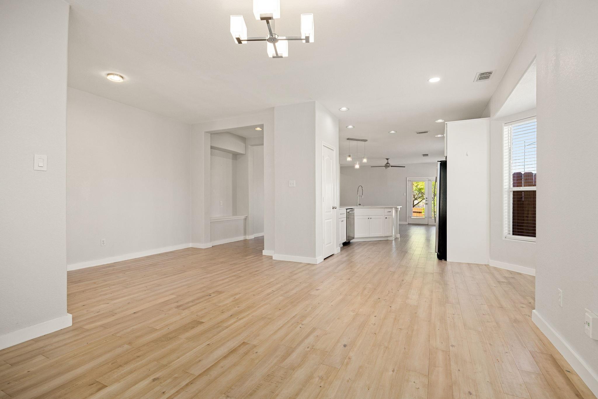 2001 Shaker Trl, Austin, TX 78754