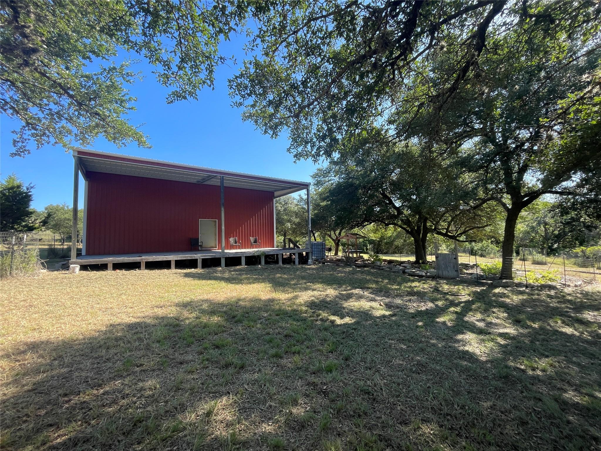 428 Summit Spring Ln, Johnson City, TX 78636