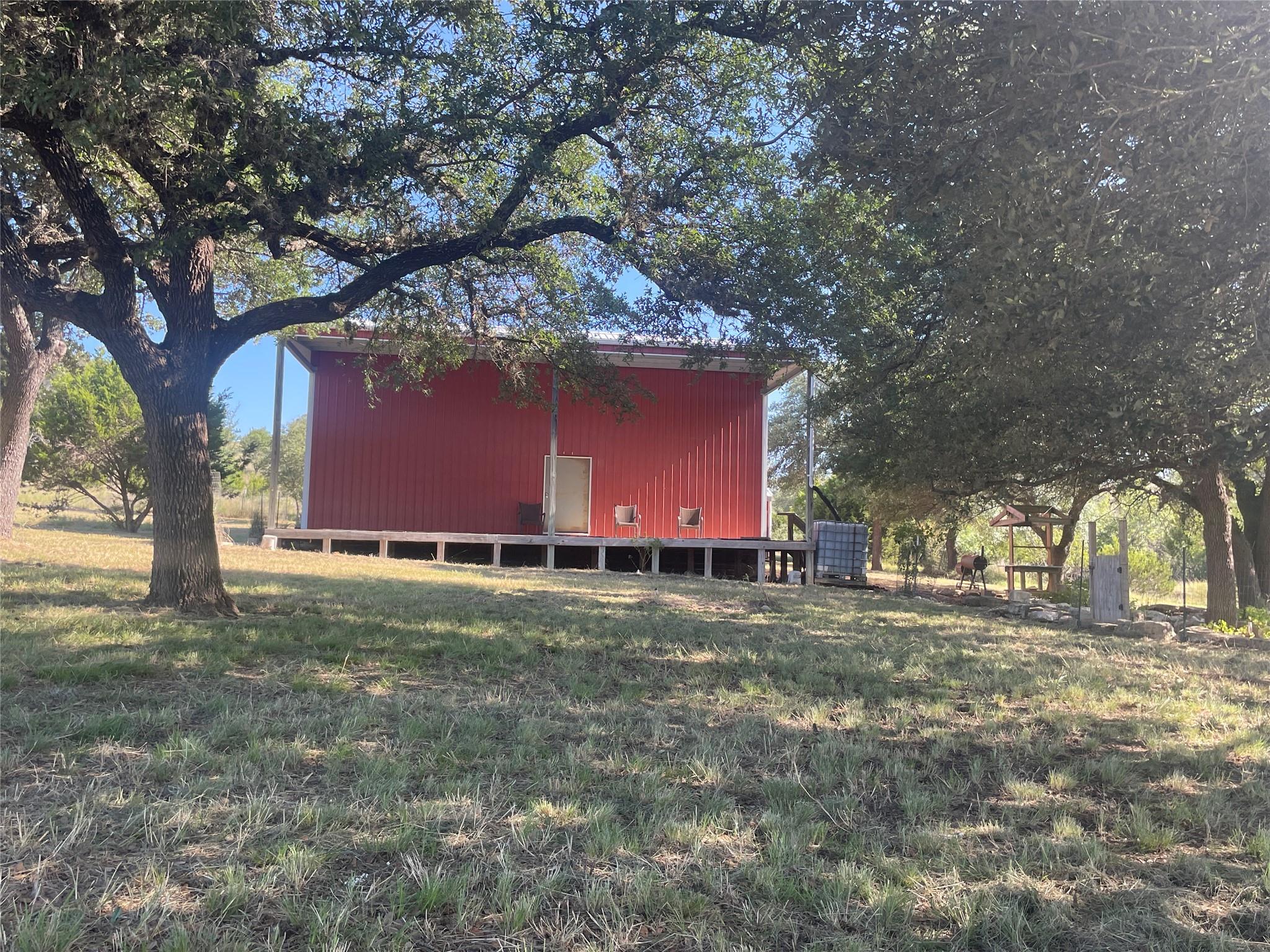 428 Summit Spring Ln, Johnson City, TX 78636